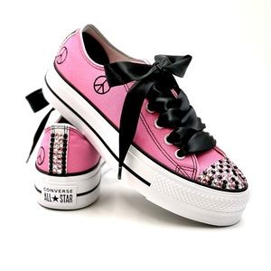 Blinged out hot pink Converse: platform Chuck Taylor